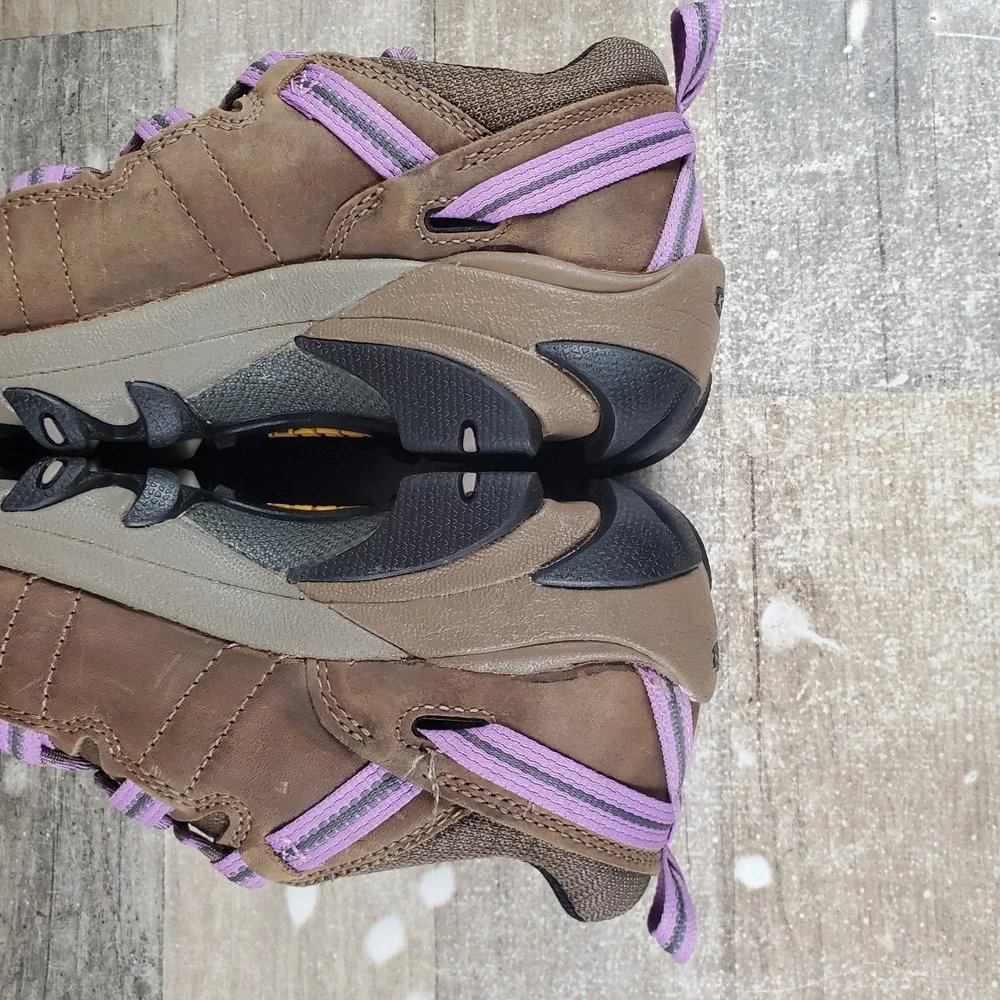 Keen Targhee‎ II Womens Hiking Shoes Sz 6 Timberwolf English Lavender Waterproof